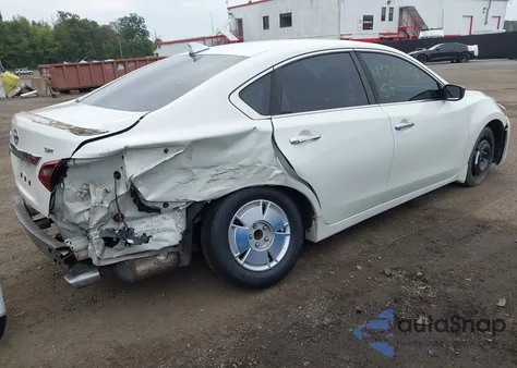 2017 Nissan Altima 2.5 Sr из США, поврежденный, VIN 1N4AL3AP9HC178062